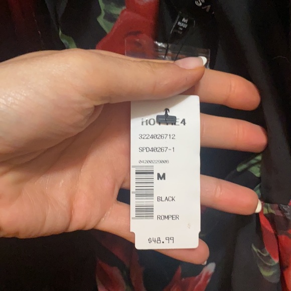 Black with red roses Romper - Picture 3 of 3